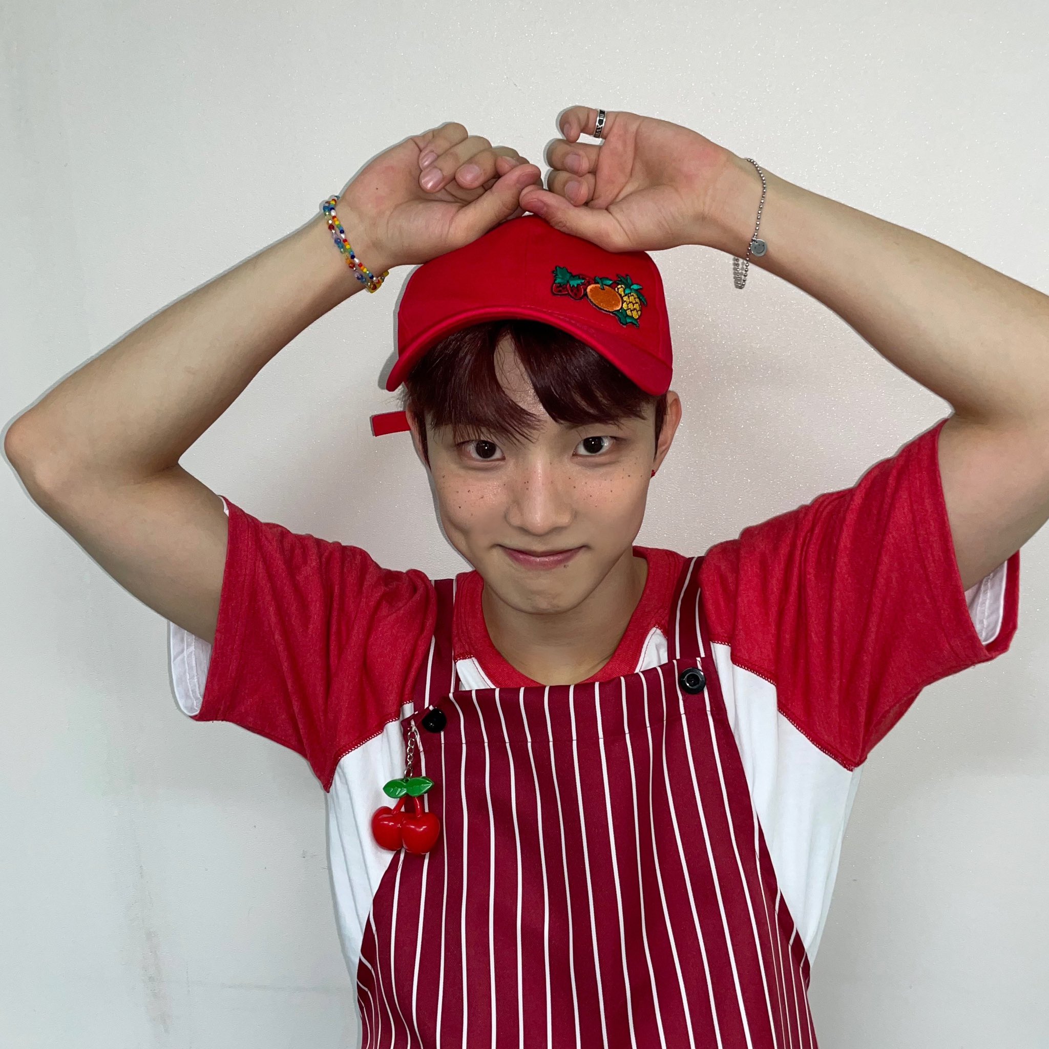 [잡담] 더보이즈 큐 진심 만화캐릭터 같이 생김ㅋㅋㅋㅋㅋ | 인스티즈