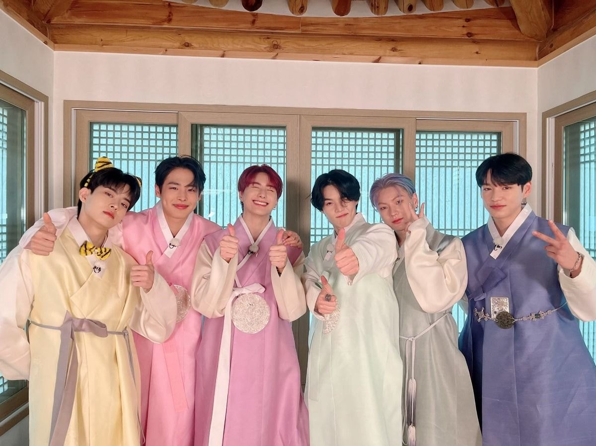 [정보/소식] 🇰🇷 한복 🇰🇷입은 아이돌들 모음👏🏻 | 인스티즈