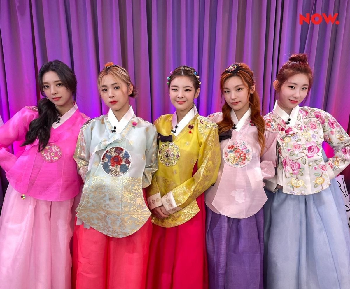 [정보/소식] 🇰🇷 한복 🇰🇷입은 아이돌들 모음👏🏻 | 인스티즈