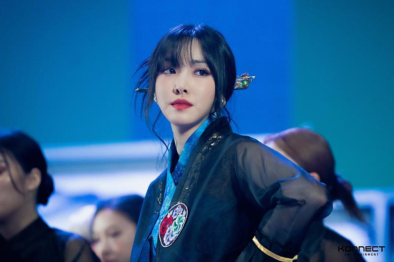 [정보/소식] 🇰🇷 한복 🇰🇷입은 아이돌들 모음👏🏻 | 인스티즈