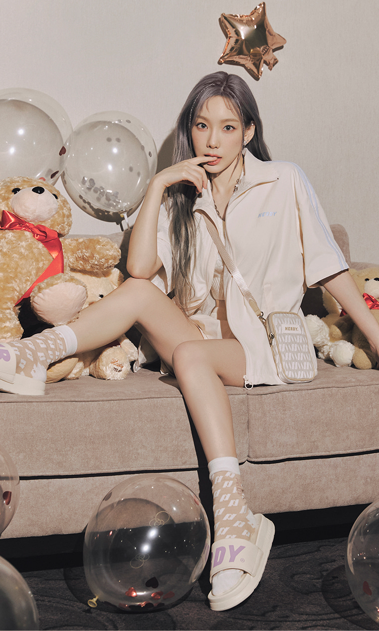 [잡담] 얘들아 태연 널디 새 짤들 좀 봐봐 | 인스티즈