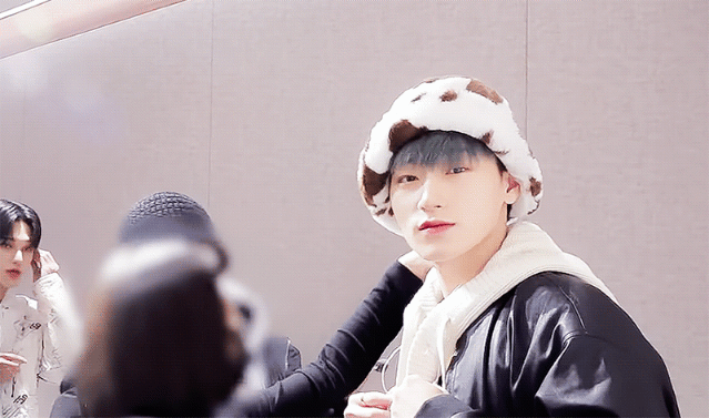 [잡담] 그니까 이게 동일 인물 이라는 거지.... | 인스티즈