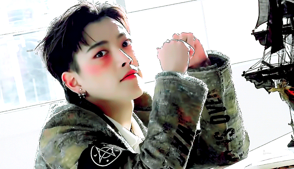 [잡담] 얼굴 너무 좋아 | 인스티즈