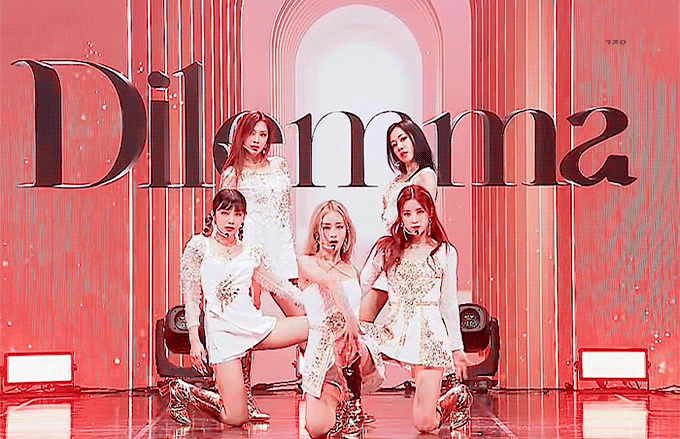 [잡담] 에이핑크 12년간 매해 활동했던 거 보면 보이는 컨셉 변화.gif | 인스티즈