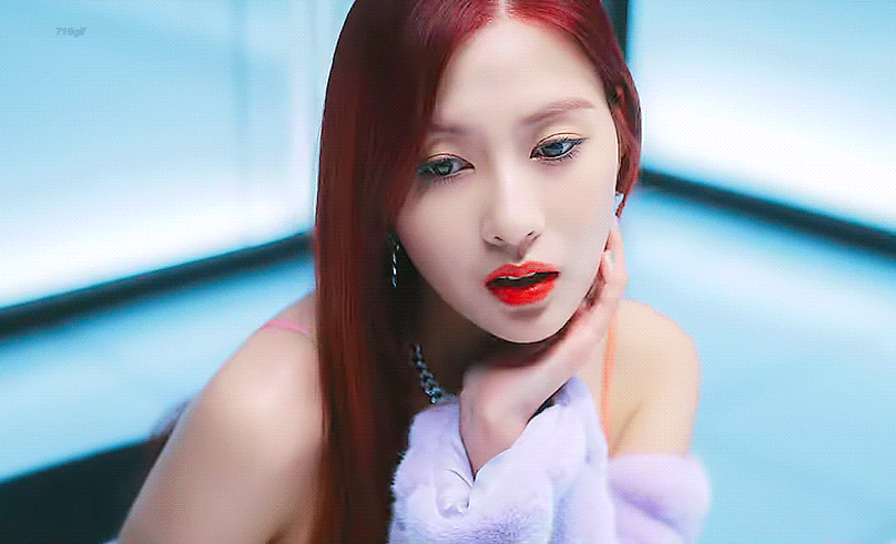 [잡담] 머리 염색하고 레전드찍은 울막내....완전 인어공주재질... | 인스티즈