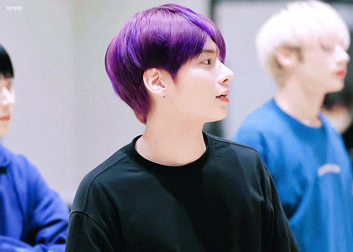 [잡담] 강태현 보라색이 진짜 잘 받는 것 같아 | 인스티즈