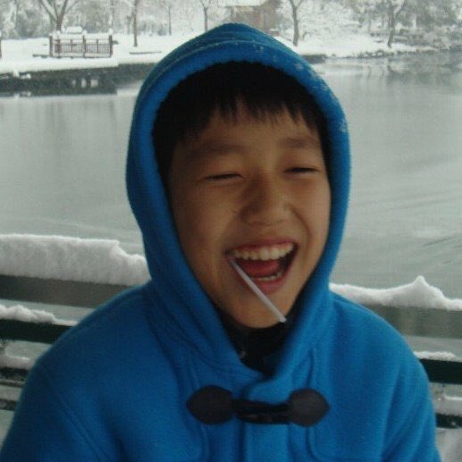 [잡담] 어릴 때랑 웃는 거 진심 똑같어 | 인스티즈