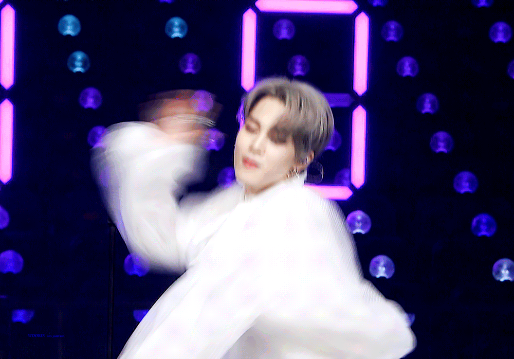 [잡담] 방탄 지민은 진짜 자기 이쁜거 알고 즐기는 스탈ㅋㅋㅋㅋ | 인스티즈