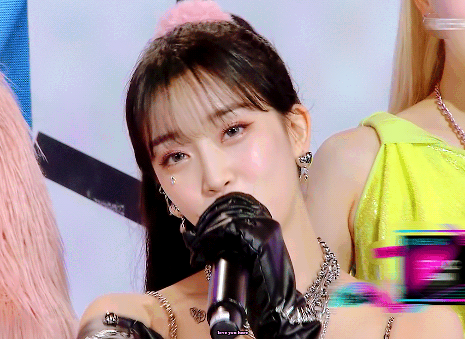 [잡담] 배수민 핑크 찰떡인거같지 | 인스티즈