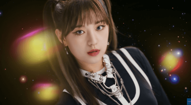 [잡담] 세련된 레트로랑 찰떡인 듯한 이번 로켓펀치 뮤비(ft.r갓꾸) | 인스티즈