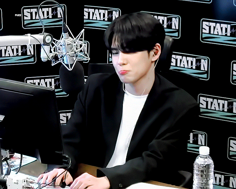 [잡담] 원필ㅇㅏ......... | 인스티즈