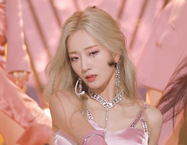 [잡담] 이 여돌도 은근 다 잘어울리는듯 | 인스티즈