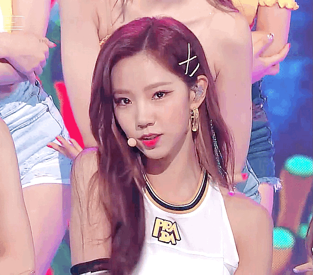 [잡담] 혹시.. 우주소녀 여름 잘 아는 사람..? | 인스티즈