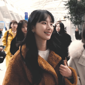 [잡담] 설아가 여자들한테 인기 많은 이유 | 인스티즈