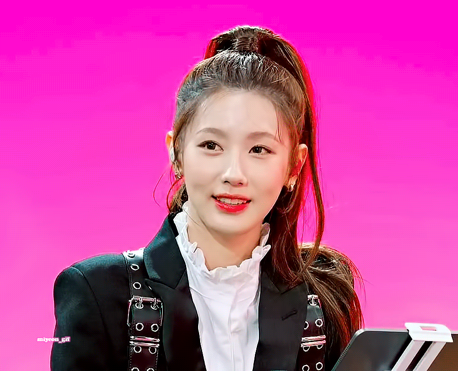 [잡담] 아이들 컨포보는데 미연 얼굴 진짜 대박 | 인스티즈