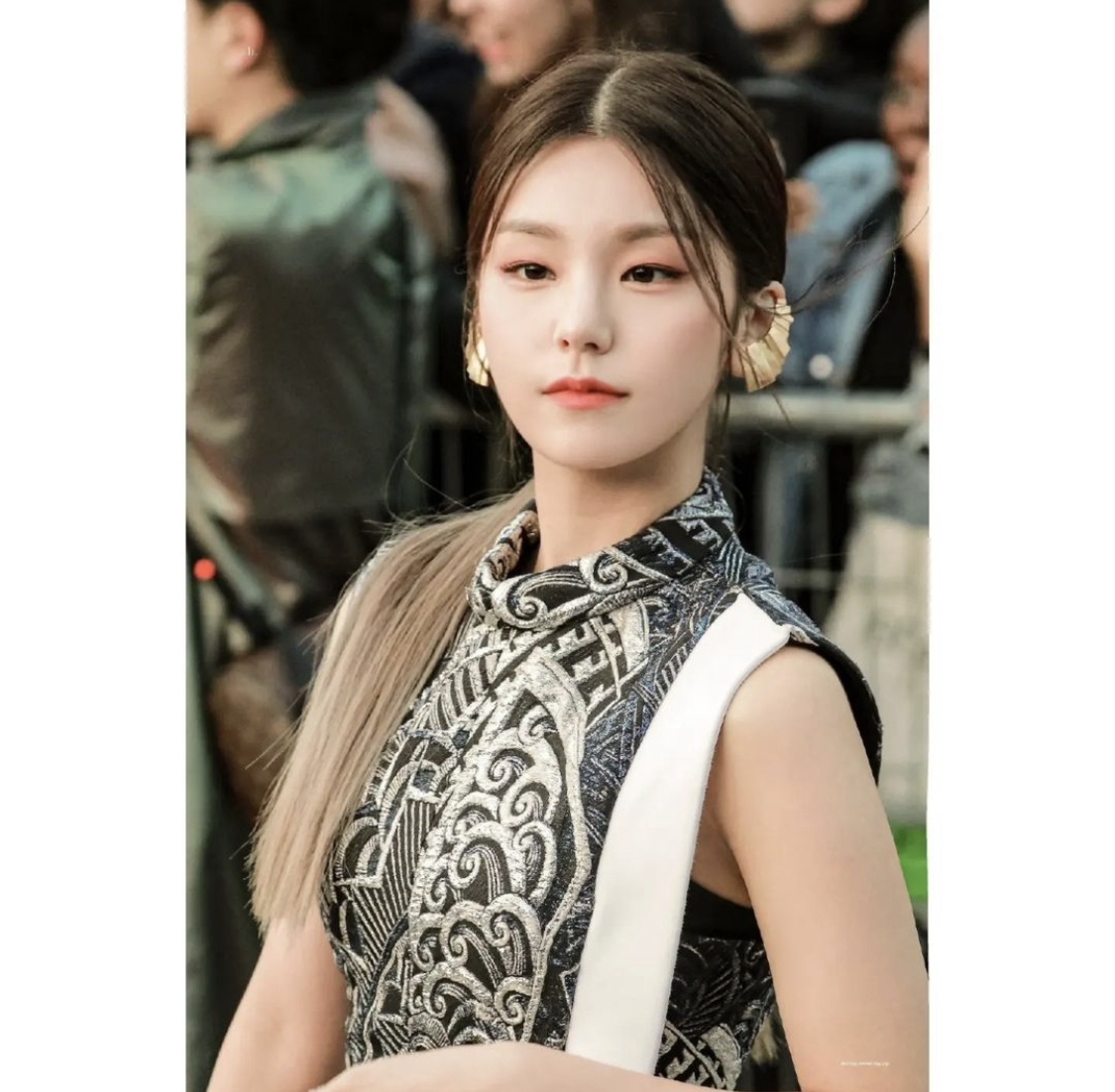 [잡담] 이 고양이는 ㄹㅇ 예지 합성같다ㅋㅋㅋ | 인스티즈