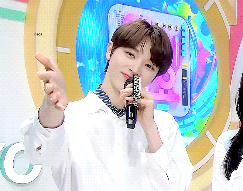 [잡담] 성찬이 보고싶당 넘 좋아해 | 인스티즈