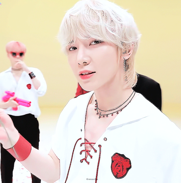 [잡담] 금발 병지를 했는데 이렇게까지 아름다울 수가 있나요 | 인스티즈