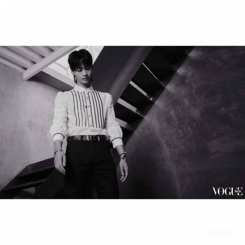 인생 최저몸무게로 입생로랑 단독화보 찍은 남돌 | 인스티즈