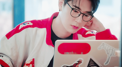 [잡담] 나 안경 착장 별로 안 좋아했는데.. ㅈㅇ 박서함 | 인스티즈