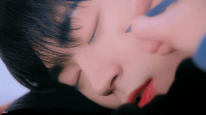 [잡담] 난 드에러 배우들 눈빛이나 표정연기 되게 잘해서 놀랬었음 | 인스티즈