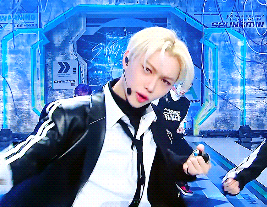 [잡담] 이번 컨셉 착붙인 스키즈 필릭스 | 인스티즈