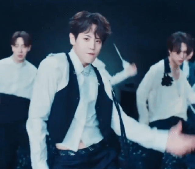 [OnAir] 양요섭 크롭입고 춤춘다 | 인스티즈