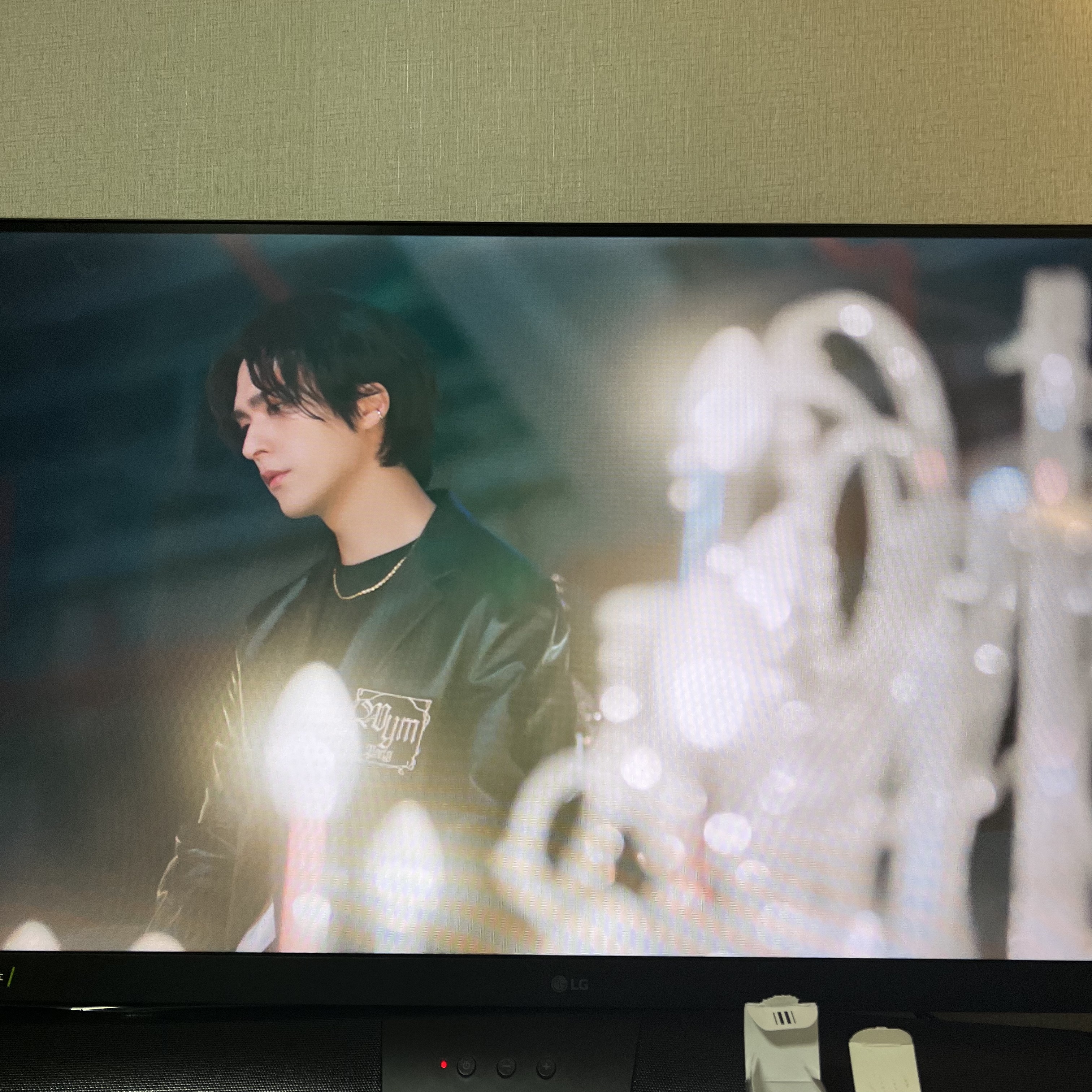 [잡담] ㅈ..자자자다자자남깡만 나 하라분들 무비보는데 요섭님 옷 머야( | 인스티즈