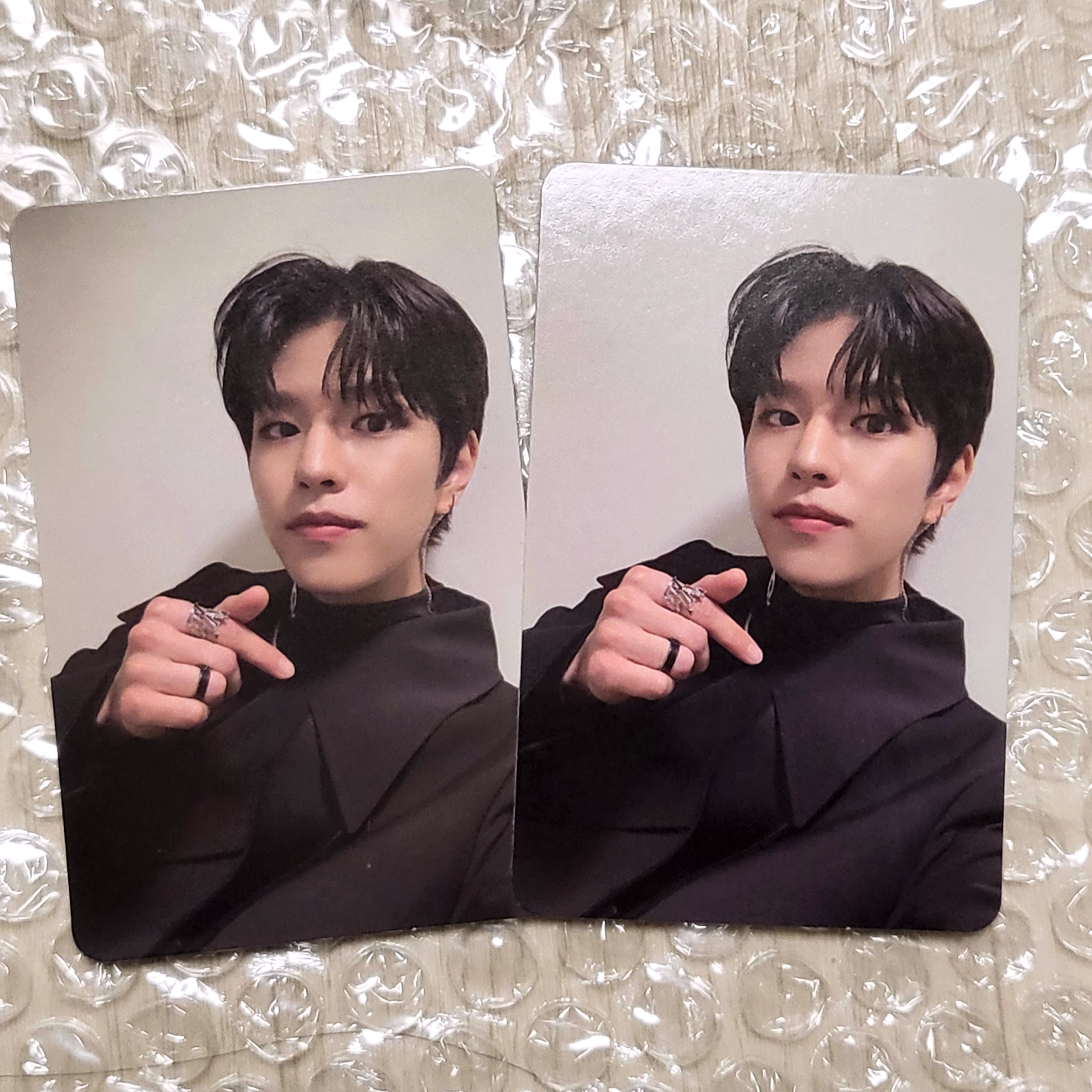 [잡담] 음반사에서 불량 보상이라고 포카 1장씩 더 줬는데 | 인스티즈