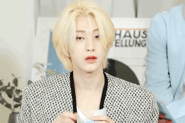 [잡담] 장발이 넘 잘어울리는 위아이 용하.jpg | 인스티즈