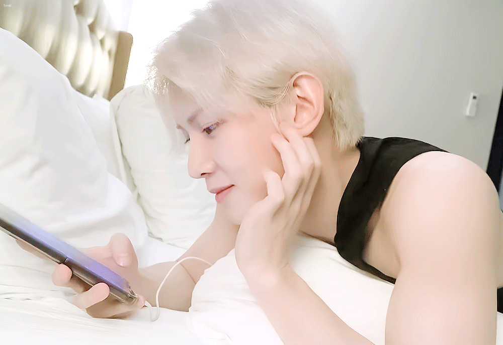 [잡담] 프메 하면서 이렇게 설레게 웃는거 뭐냐 | 인스티즈