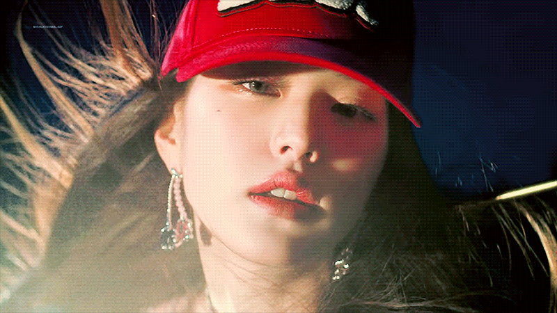 [잡담] 이정도면 장원영 볼캡 포카 빼박 있겠구나 | 인스티즈