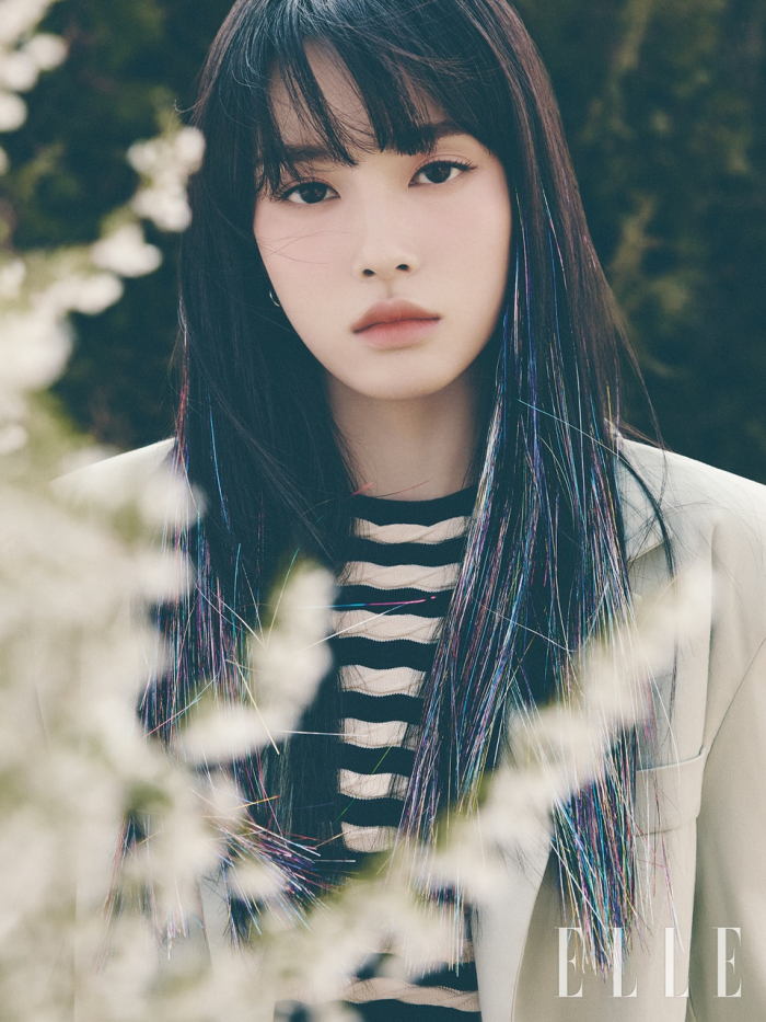 [잡담] 심자윤 스테이씨 화보 찍을 때마다 꼭 레전드라 사람 미치게 해 | 인스티즈