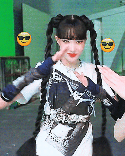 [잡담] 스테이씨 기사사진 뜰 때마다 너무 대놓고 엔프피걸 심자윤 | 인스티즈