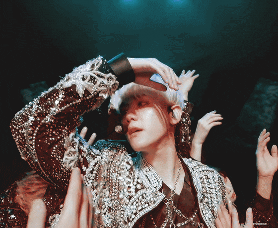 [잡담] 백현이 솔콘 넘 좋아했던 무대들 | 인스티즈