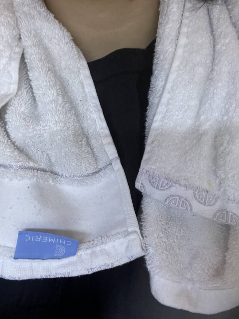 아 나 수건 들고 스카 왔어 | 인스티즈