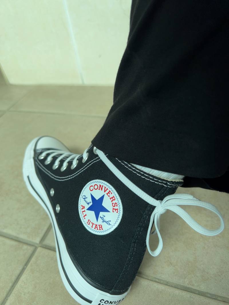 나 컨버스하이 끈 이렇게 하니까 엄마가 촌스럽대 ㅠㅋㅋㅋㅋ | 인스티즈