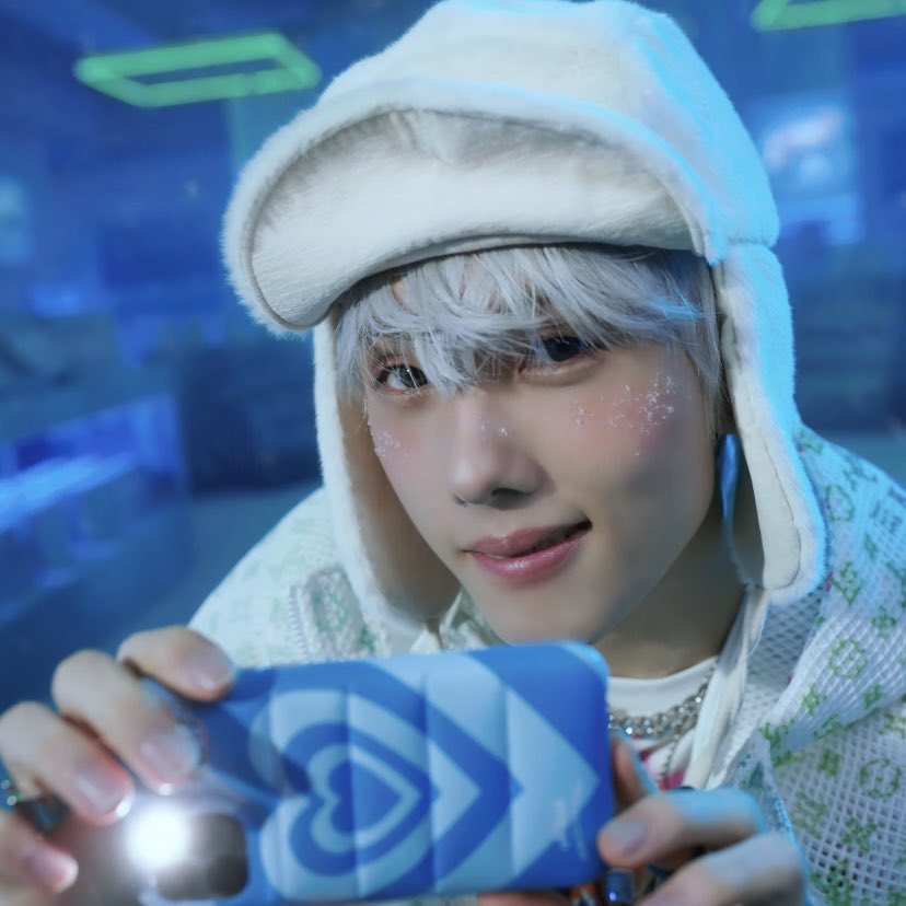 [잡담] 이거라도 살까..? | 인스티즈