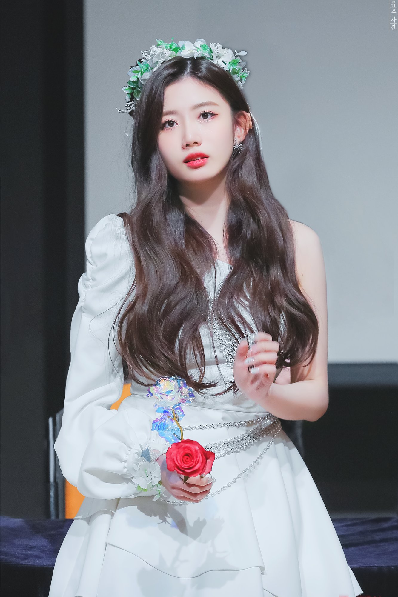 [잡담] 유주 걍 공주님이셔 | 인스티즈