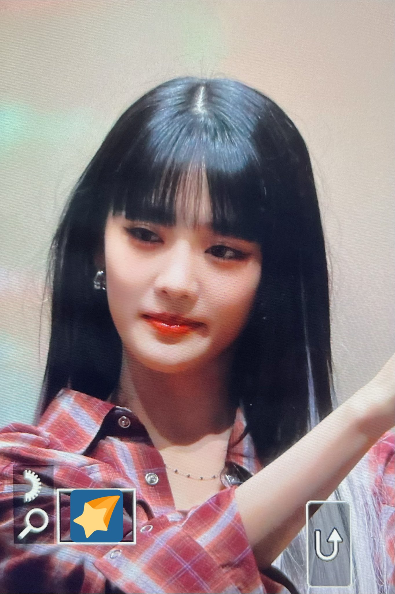 [잡담] 체크셔츠 민니가 너무 좋다면 | 인스티즈