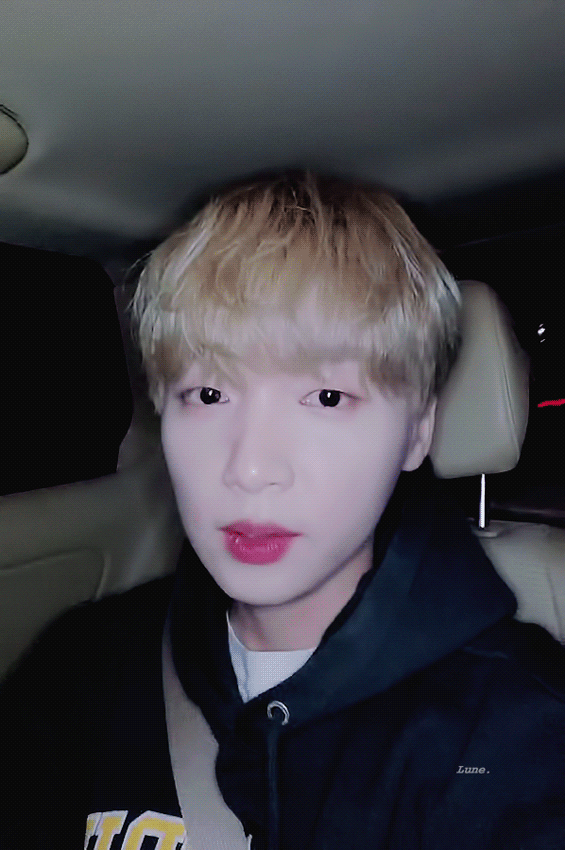 [잡담] 얘들아 내돌 4xx일만에 컴백한다 | 인스티즈