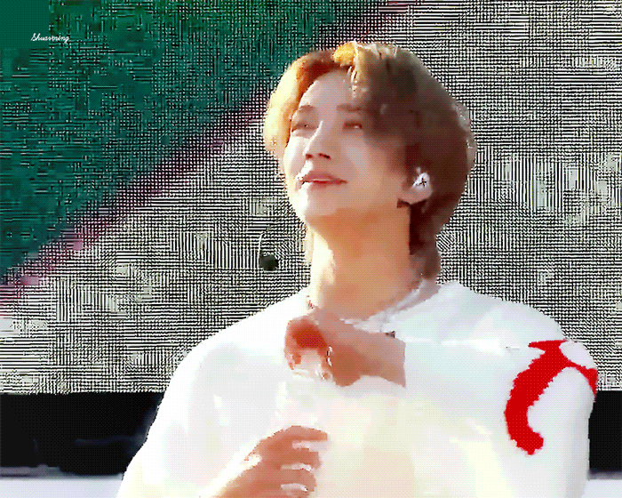 [잡담] 세븐틴 조슈아 이짤을 뭐라 설명해야 할 지 모르겠어 | 인스티즈