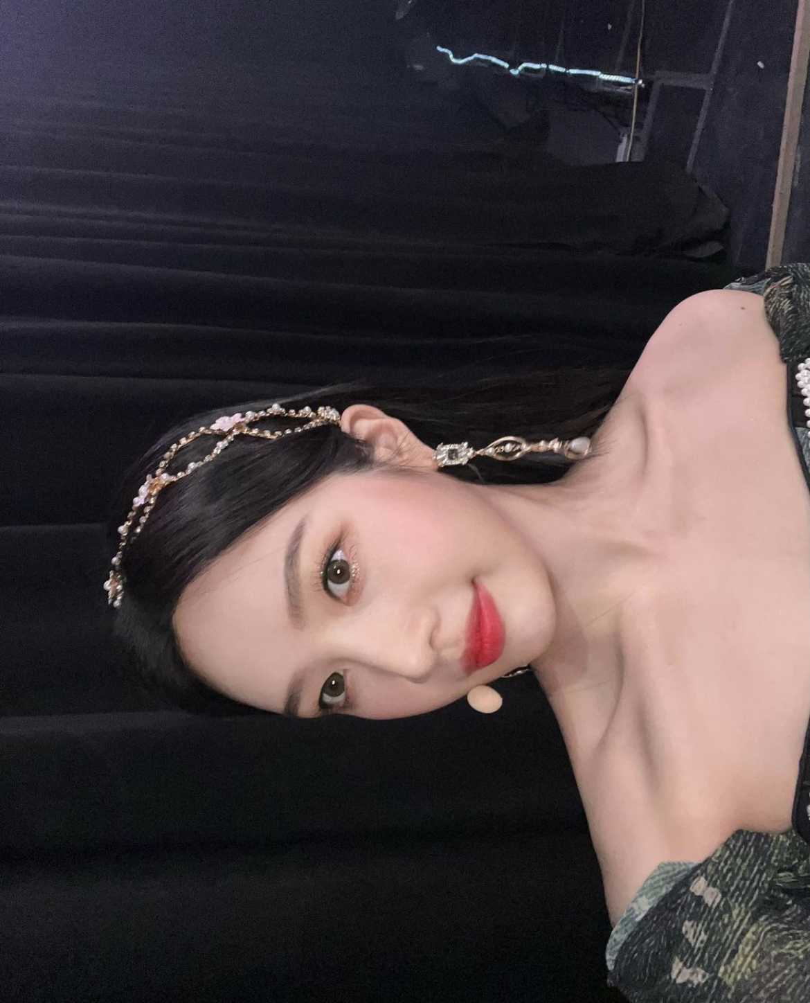 [잡담] 사람 얼굴 헷갈린 적 한 번도 없는데 이 사진은 처음으로 헷갈림 | 인스티즈