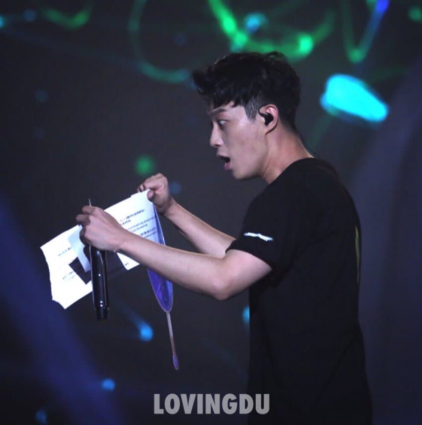 [잡담] 두쪽이 콘서트 이벤트 종이도 구경하다가 찢 … | 인스티즈