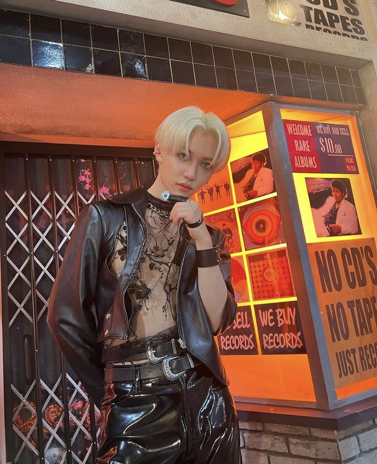 [잡담] 필릭스 이번 컨셉이랑 진짜 잘 어울리는듯 | 인스티즈