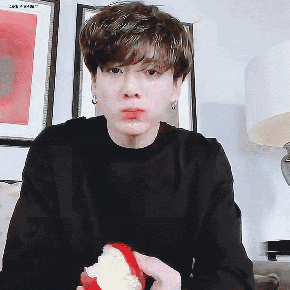 [잡담] 그저 정국이 사과를 먹는 모습 | 인스티즈