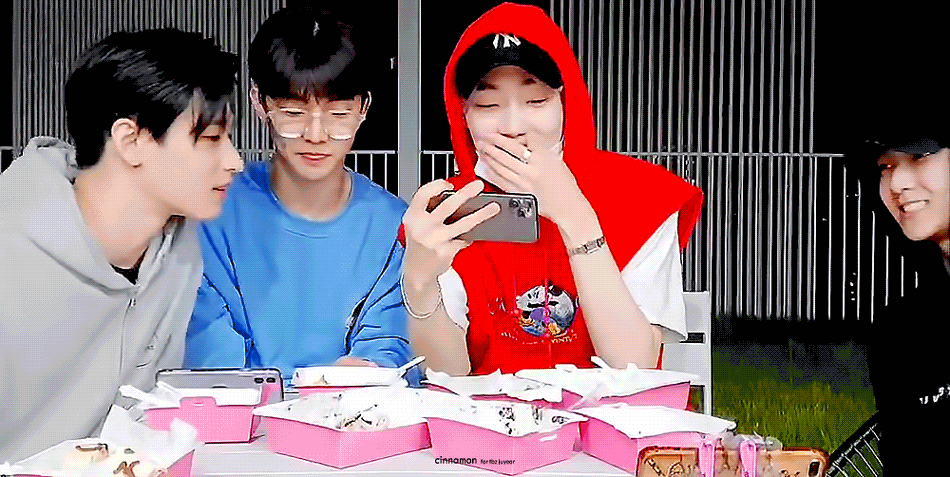 [잡담] 더보이즈 98친구들 너무 좋다 | 인스티즈