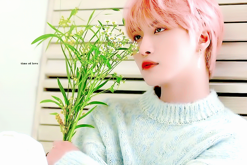 [잡담] 헤어스타일 하나로 알뜰살뜰하게 써먹는 거 너무 좋다 | 인스티즈