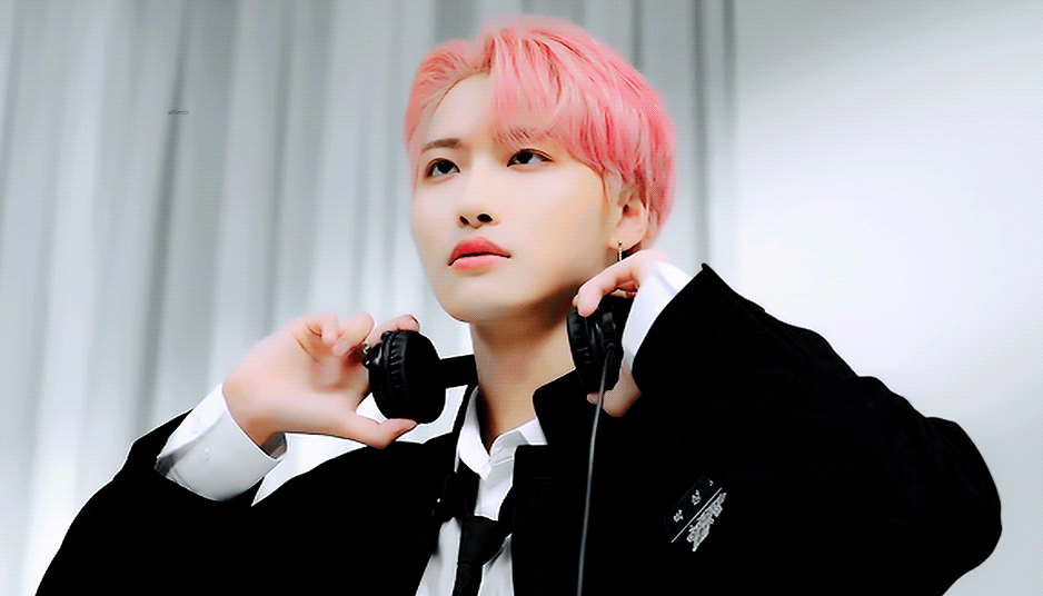 [잡담] 헤어스타일 하나로 알뜰살뜰하게 써먹는 거 너무 좋다 | 인스티즈