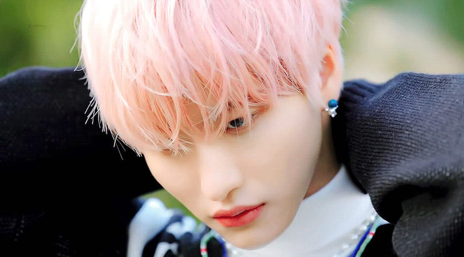 [잡담] 헤어스타일 하나로 알뜰살뜰하게 써먹는 거 너무 좋다 | 인스티즈